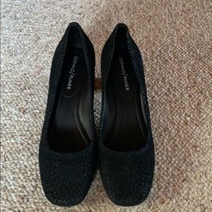 Donald pliner heels